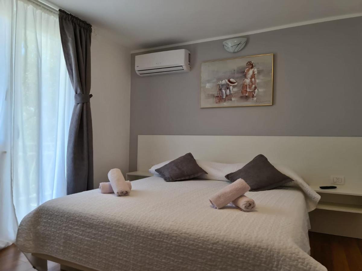 Apartments Juric Brodarica  Dış mekan fotoğraf