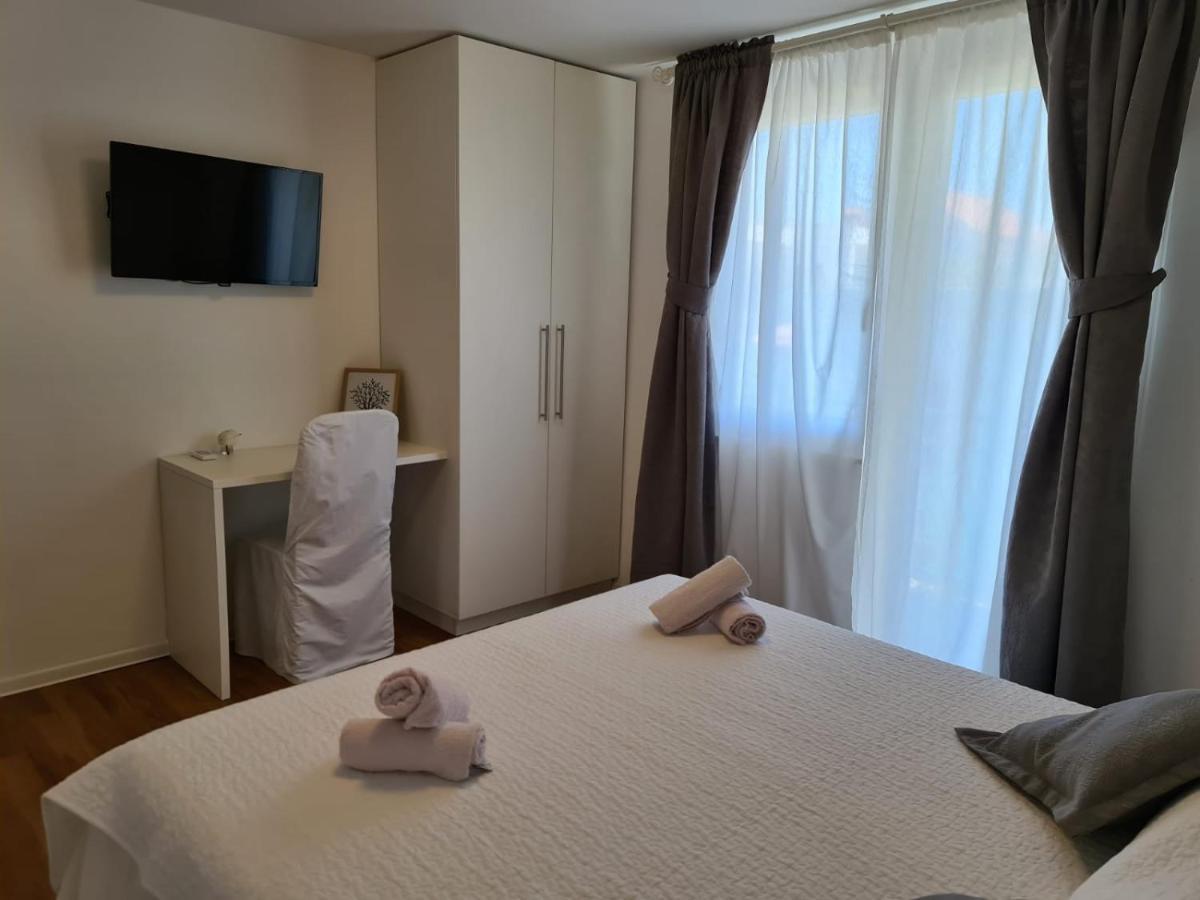 Apartments Juric Brodarica  Dış mekan fotoğraf
